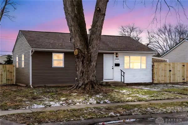 184 Pat Lane, Fairborn, OH 45324