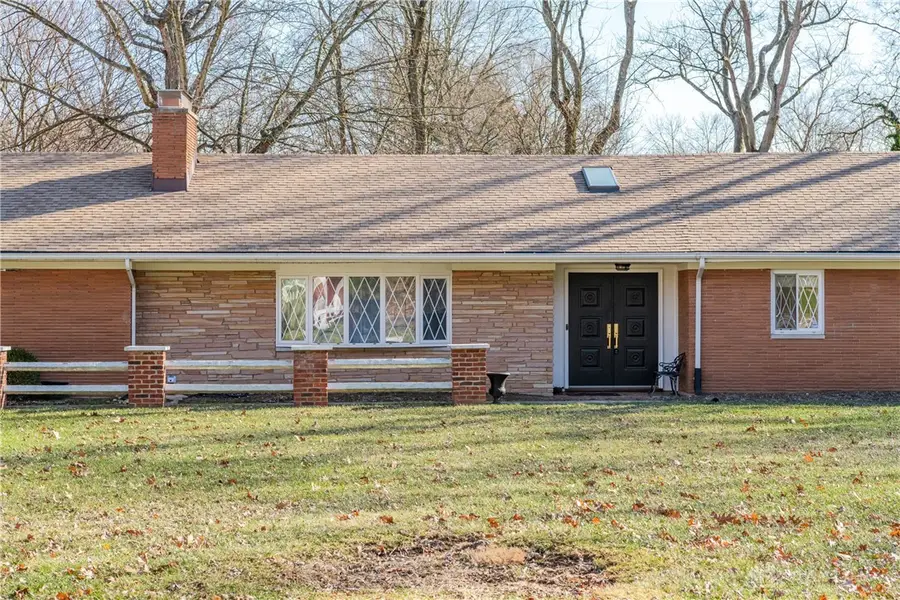 5806 Folkestone Drive, Dayton, OH 45459 - Image #2