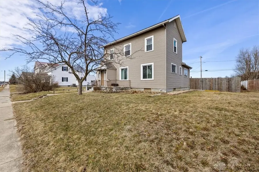 319 E Fayette Street, Celina, OH 45822 - #3