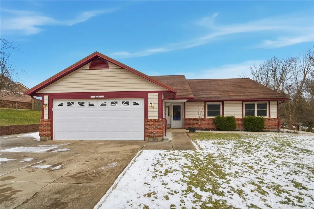 833 Savin Hill Court, Fairborn, OH 45324 - Image #1