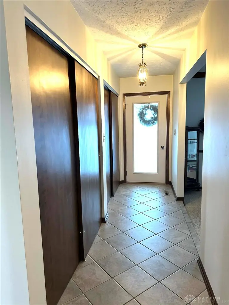 9480 Meckstroth Drive, Piqua, OH 45356 - #2