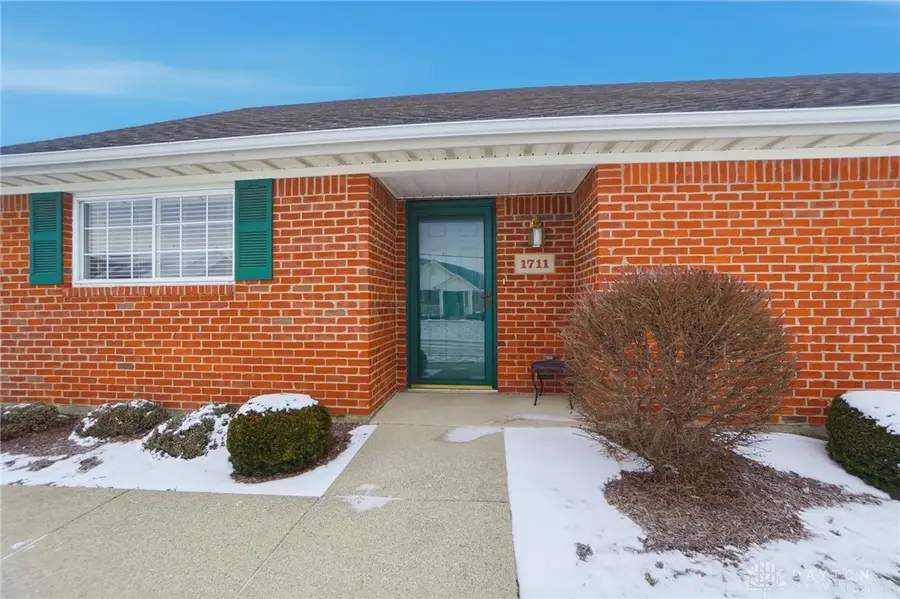 1711 Pinehurst Drive, Springfield, OH 45502 - Image #2