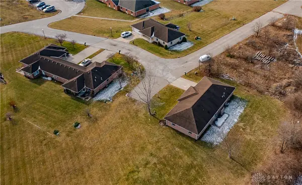 14-16 Ditmer Drive, New Carlisle, OH 45344