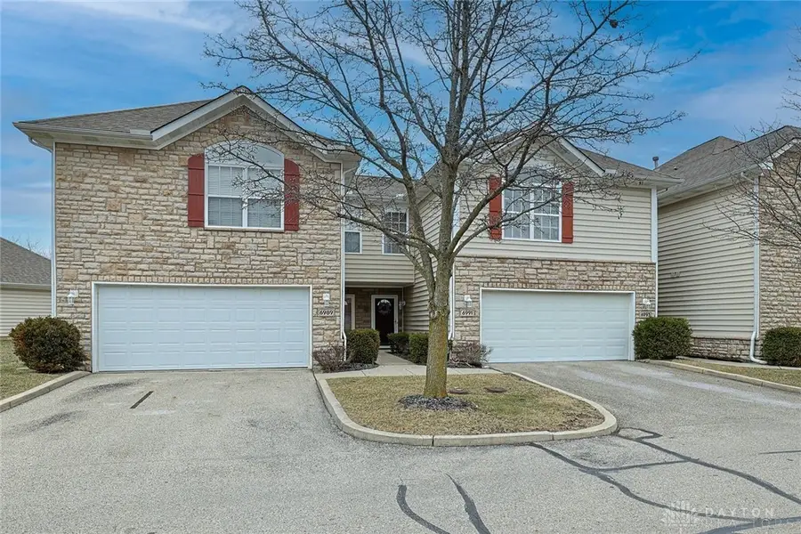 6991 Salon Circle, Huber Heights, OH 45424 - Image #3