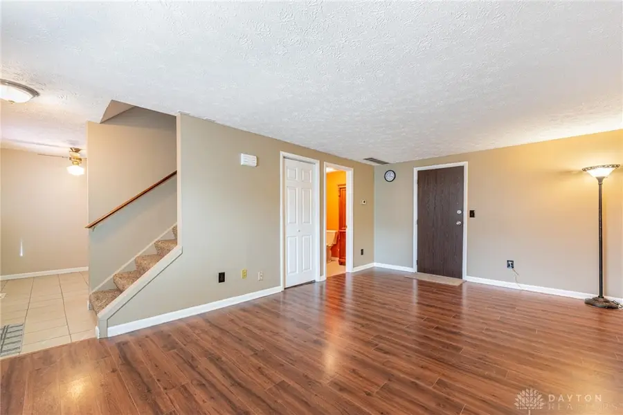 1704 Villa South Drive, West Carrollton, OH 45449 - Image #2