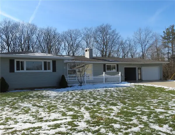 309 Hillcrest Court, Sidney, OH 45365