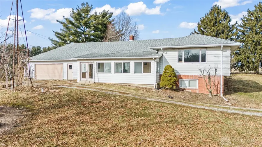 10999 Morrison Mikesell Road, New Paris, OH 45347 - Image #2