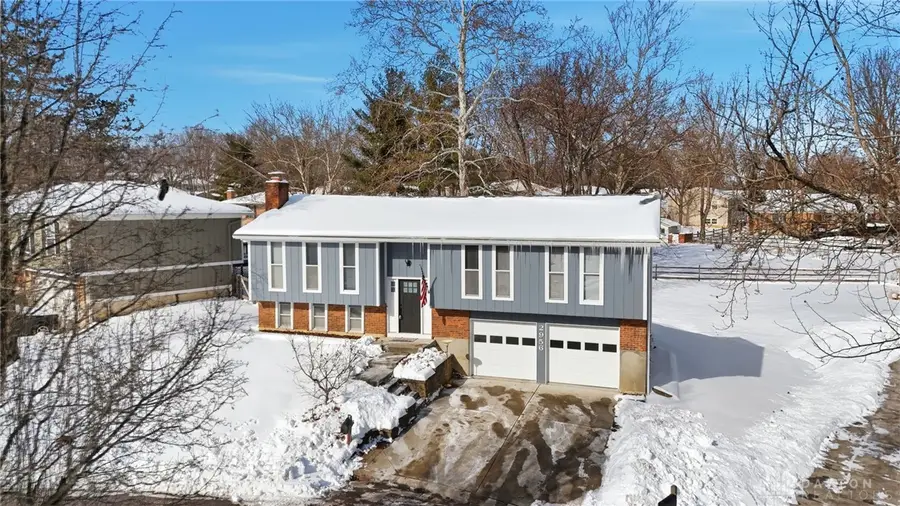 2956 Kingsley Court, Warren, OH 45039 - Image #2