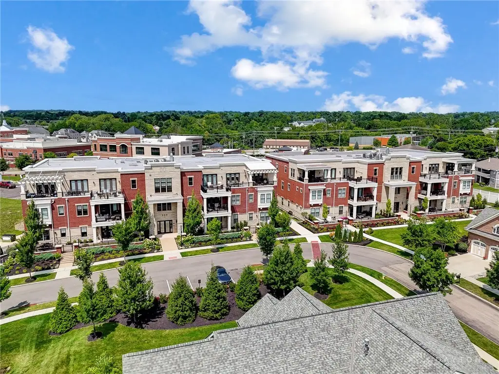 220 Vintage Club Drive #104, Cincinnati, OH 45249 - Image #1