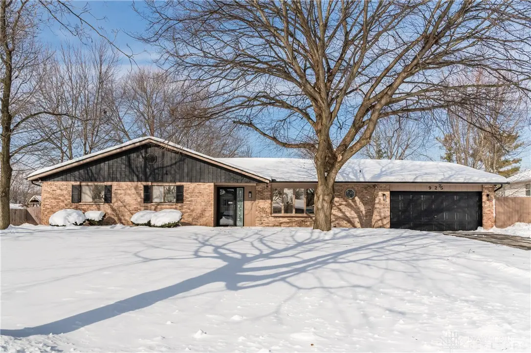 925 Ashcreek Drive, Dayton, OH 45458 - Image #1