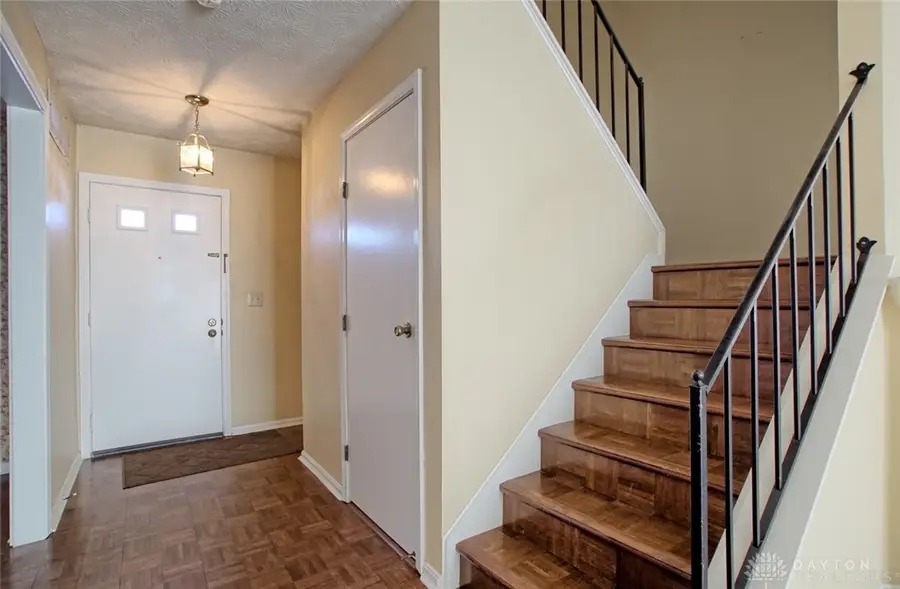 126 Chapel Hill Drive, Fairfield, OH 45014 - Image #2