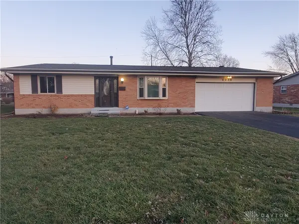 6238 Carriage Drive, Dayton, OH 45415