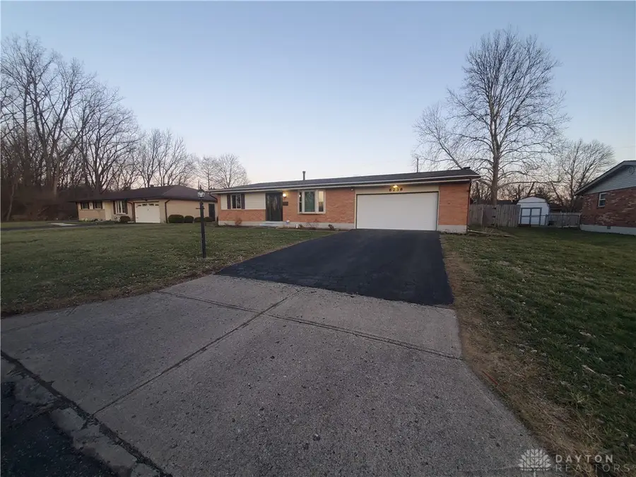 6238 Carriage Drive, Dayton, OH 45415 - #2