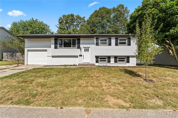 1015 Van Arden Drive, Vandalia, OH 45377