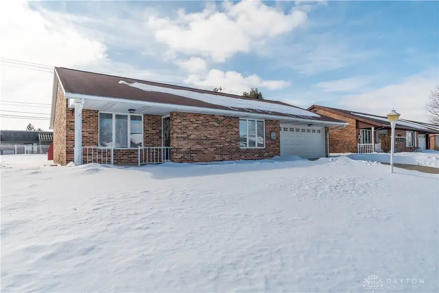 1841 W Parkway Drive, Piqua, OH 45356 - Image #2