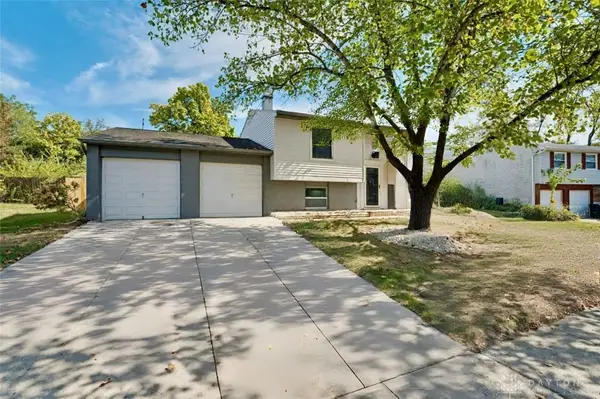 628 Jamestown Drive, Miamisburg, OH 45342