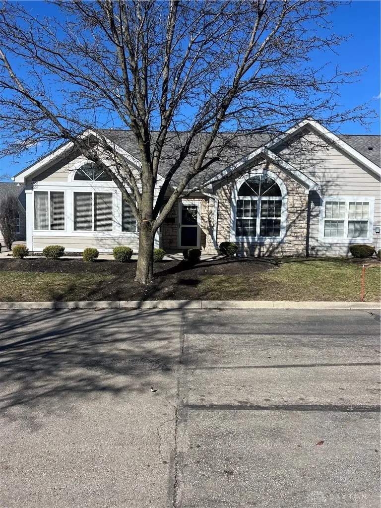 4606 Cobblestone Drive, Tipp City, OH 45371 - #3