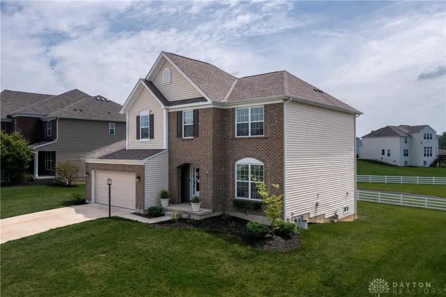 1613 Stonebury Court, Xenia, OH 45385 - #3