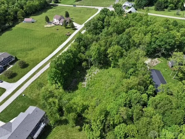 937 Willow Road, Springfield, OH 45502