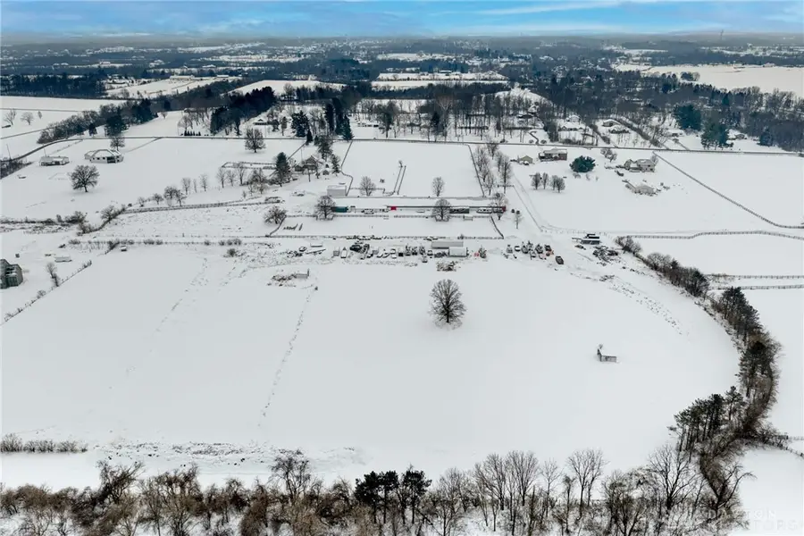 3761 Ferry Road, Sugarcreek Township, OH 45305 - Image #2