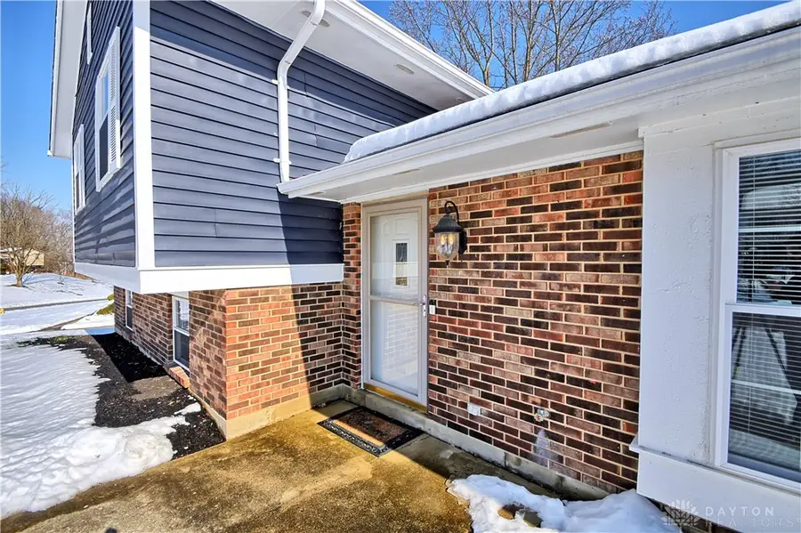 3867 Lofty Oaks Drive, Beavercreek, OH 45430 - #2