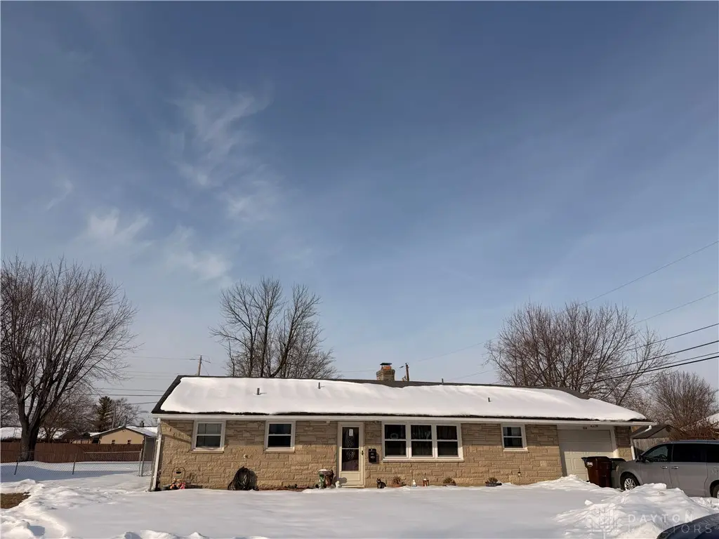 322 Lang Court, Englewood, OH 45322 - Image #1