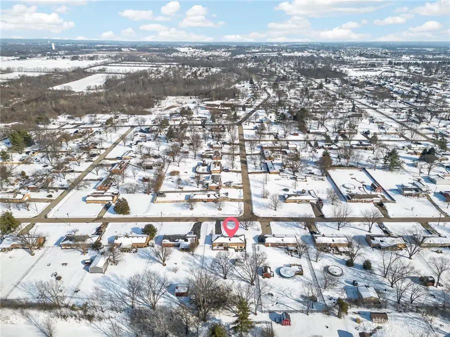 3833 Sterling Drive, Franklin, OH 45005 - Image #3