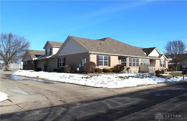 4051 Twin Lakes Circle, Englewood, OH 45315