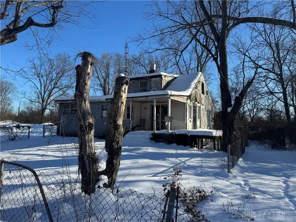 12 Jenkins Drive, Dayton, OH 45417