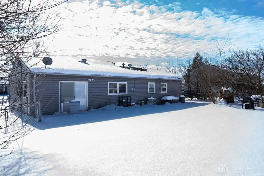 1122 Chalet Avenue, New Carlisle, OH 45344 - #3