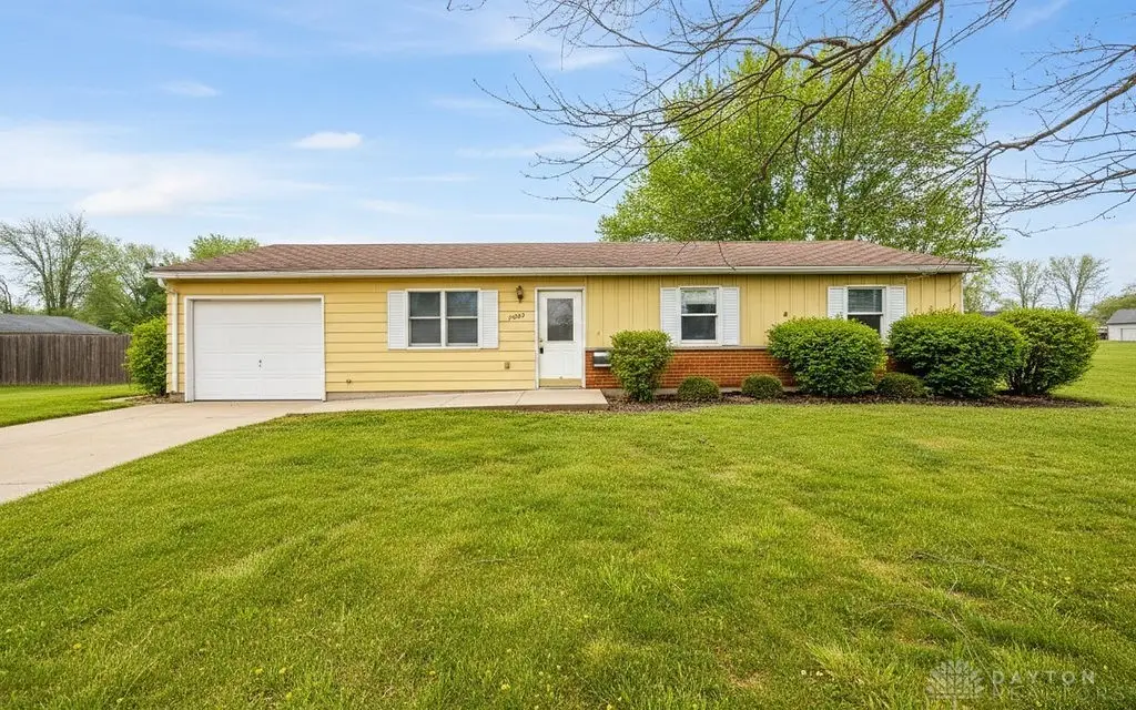2660 E Lexington Road, Eaton, OH 45320 - #1