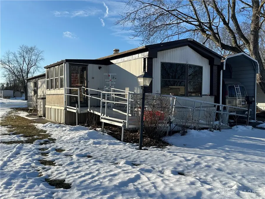 6085 Sebring Warner, Greenville, OH 45331 - #2