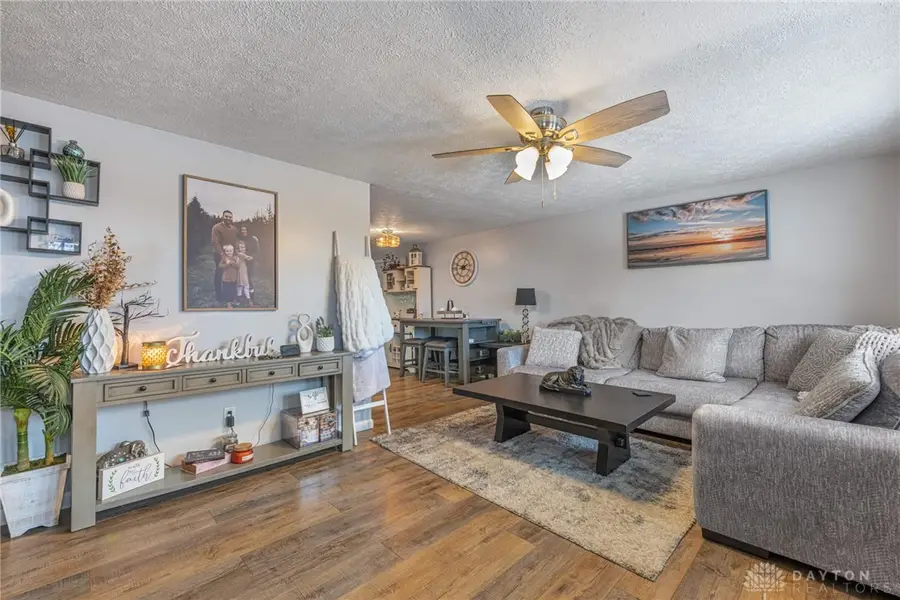 6654 Harshmanville Road, Huber Heights, OH 45424 - #2