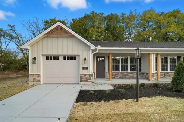 25 Timber Creek Drive, Carlisle, OH 45005