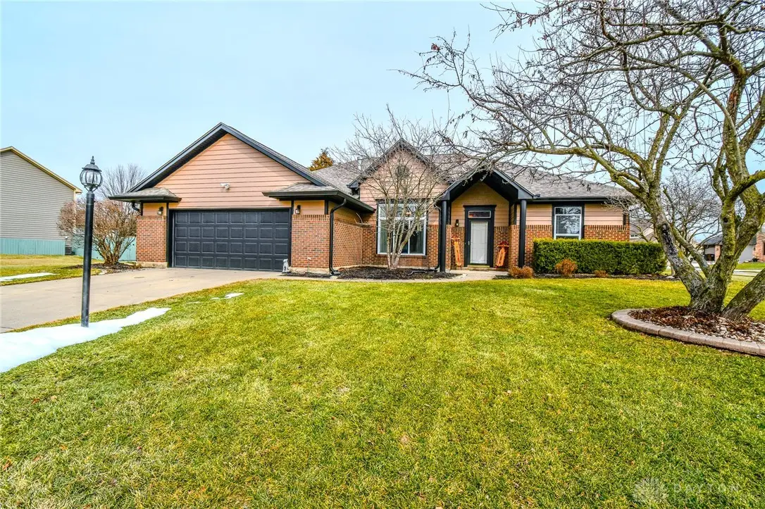 1374 Rose Lake Drive, Bellbrook, OH 45305 - #1