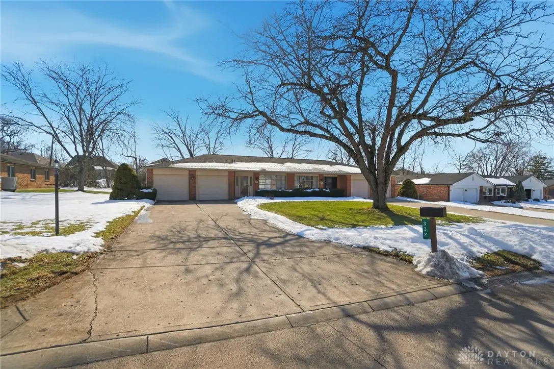 332 Kimbary Drive, Washington, OH 45458 - #1