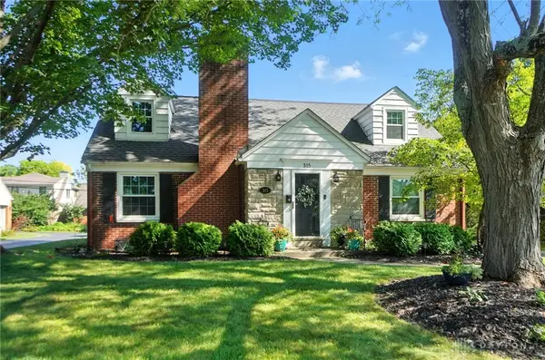 315 Patterson Road, Oakwood, OH 45419