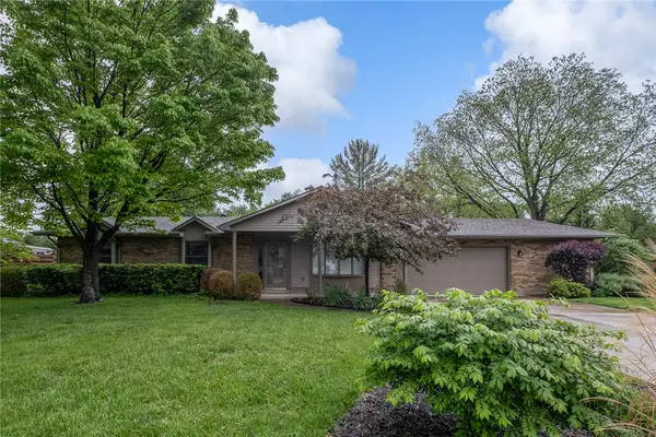 2112 Granada Drive, Beavercreek, OH 45431