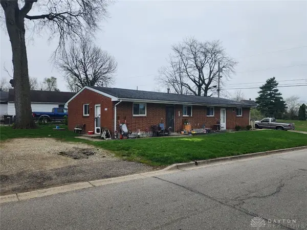 1853 Montgomery Avenue, Fairborn, OH 45324