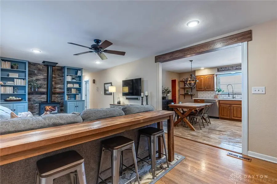 1860 Bledsoe Drive, Bellbrook, OH 45305 - #3