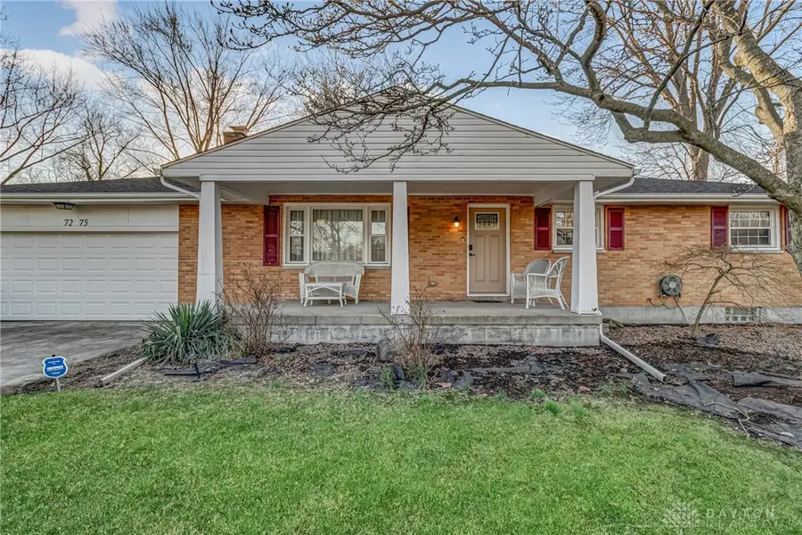 7275 Mckenna Place, Englewood, OH 45322 - #2