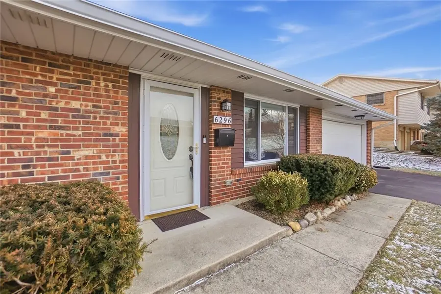 6296 Blossom Park Drive, Dayton, OH 45449 - #3