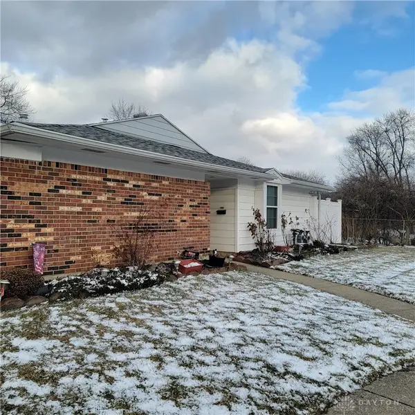 5886 Troy Villa Boulevard, Dayton, OH 45424