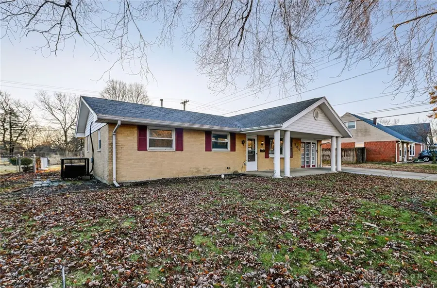 304 Applegate Road, Englewood, OH 45322 - #2