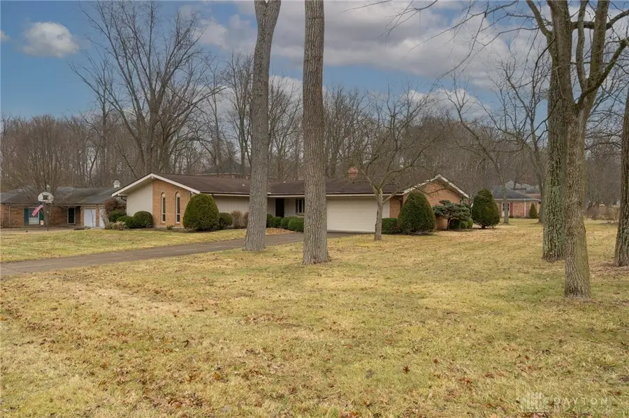 494 Towncrest Drive, Beavercreek, OH 45434 - #3