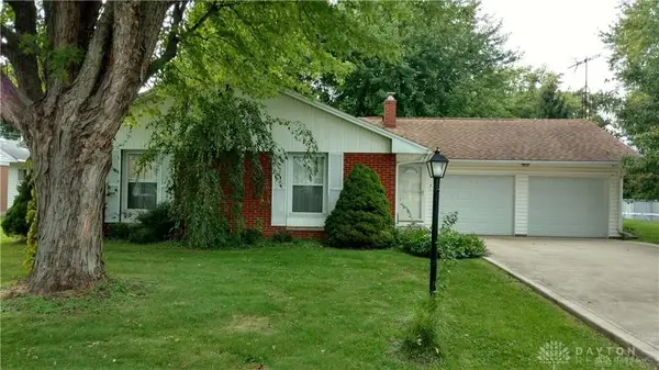 5 Maplewood Drive, Jamestown, OH 45335