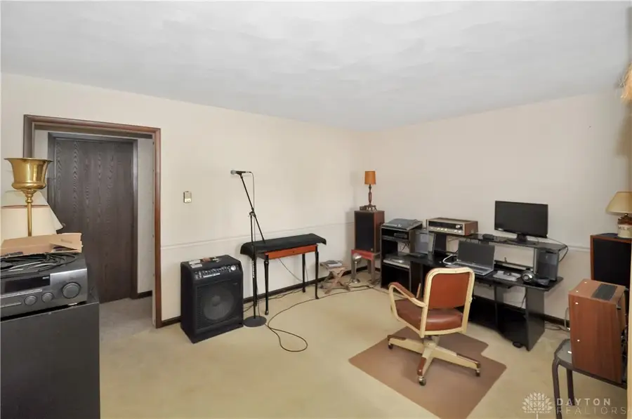 1231 Howard Drive, Greenville, OH 45331 - #2