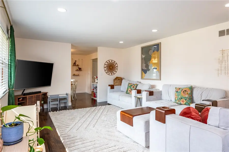 4102 Ridgetop Drive, Bellbrook, OH 45305 - #3