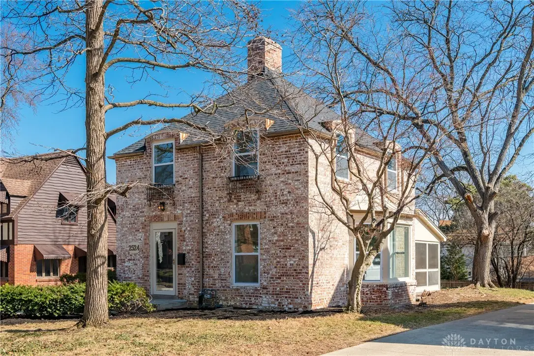 2524 Roanoke Avenue, Oakwood, OH 45419 - #1