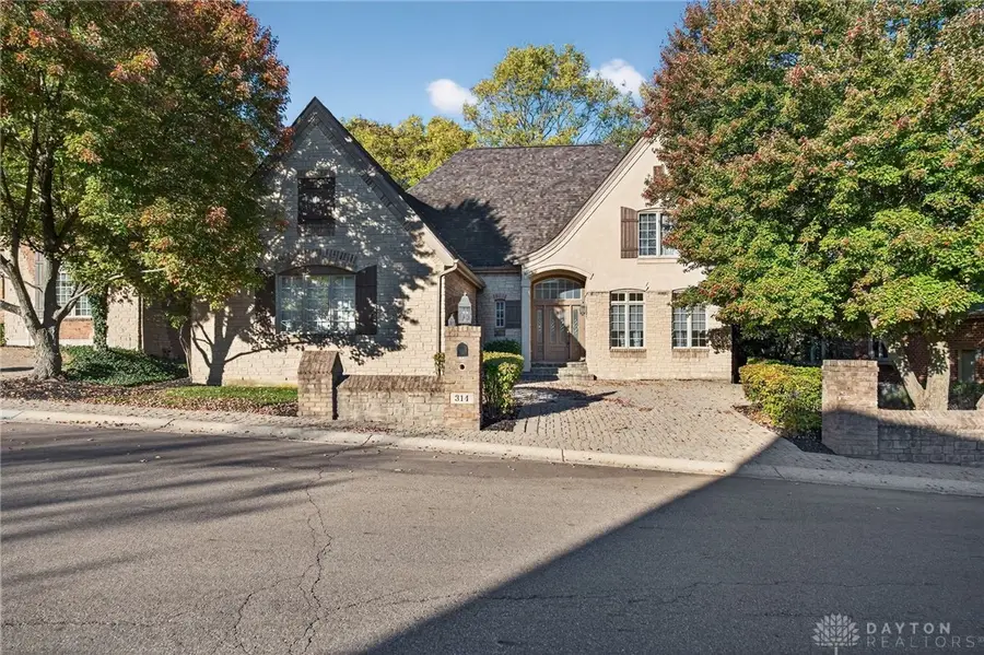 314 Rue Marseille, Dayton, OH 45429 - #2